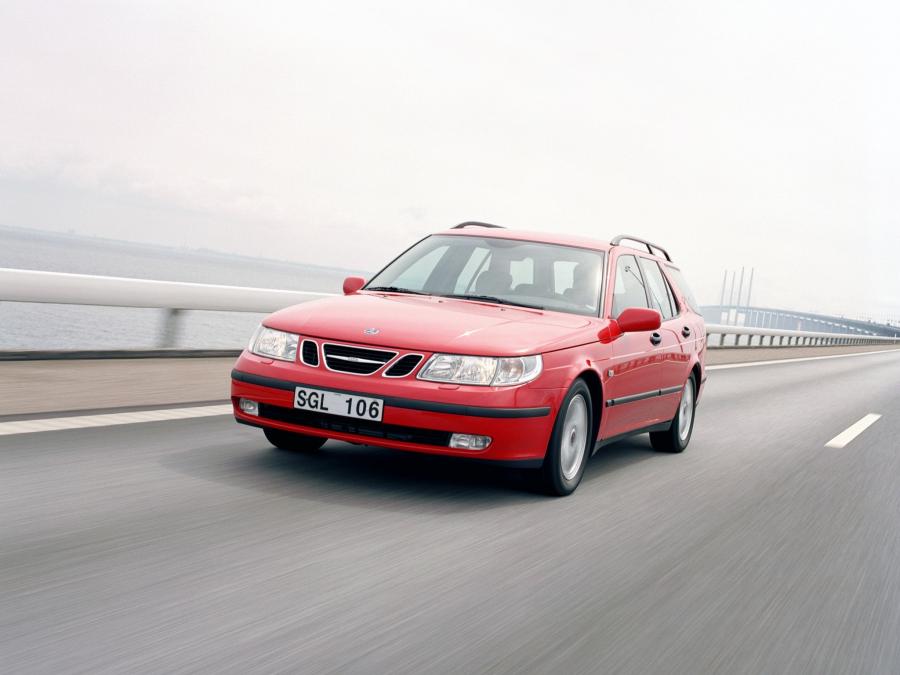  Saab 9-5 Wagon 2002 года  (фото 6 из 16)